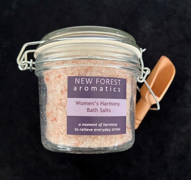 Aromatherapy bath salts
